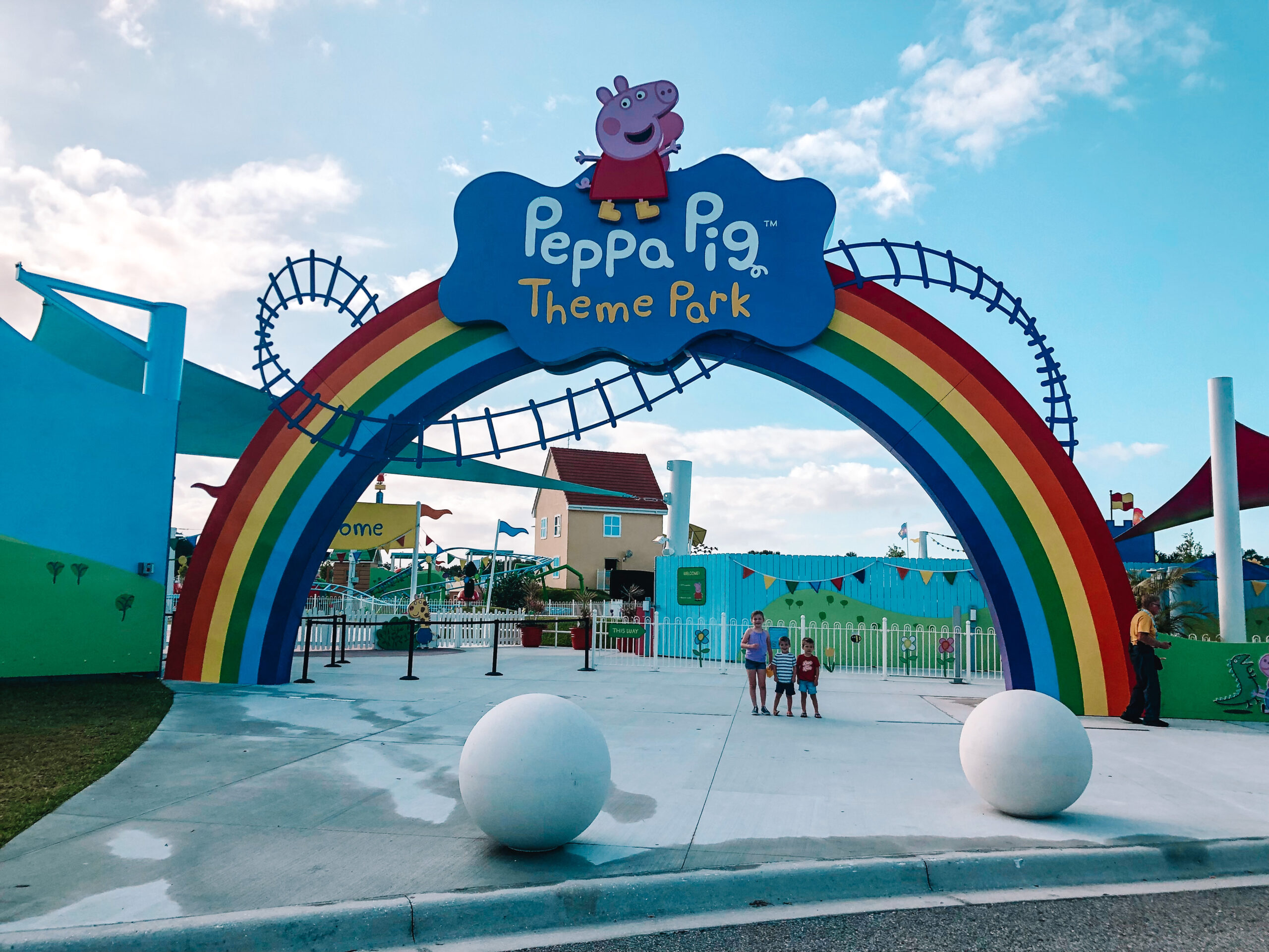 Peppa Pig Theme Park- Florida’s Newest (and TOTALLY ADORABLE!) Theme ...